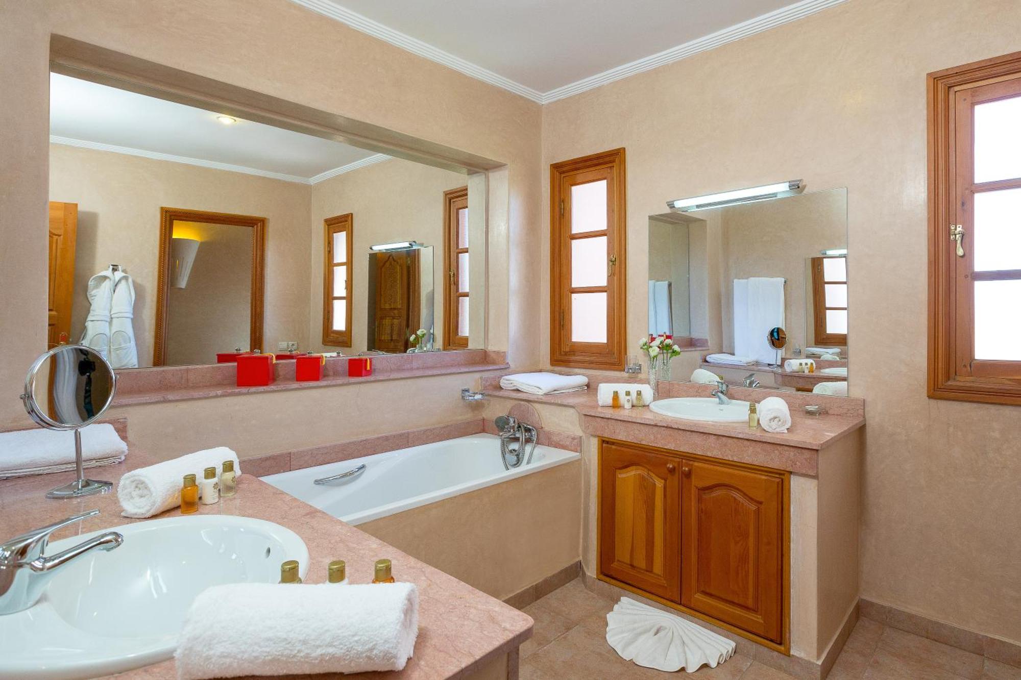 Domaine Abiad Hotel Marrakesh Exterior photo